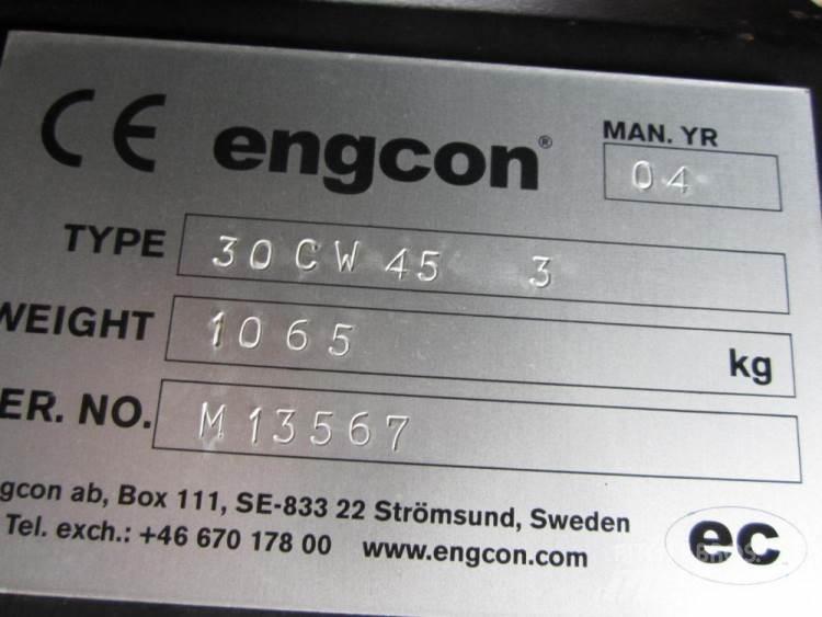 Engcon EC30 tiltrotator クイックヒッチ