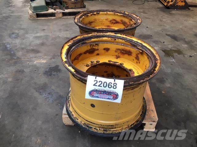  Fælge ex. Volvo L90B - 2 stk. タイヤ、ホイル、リム