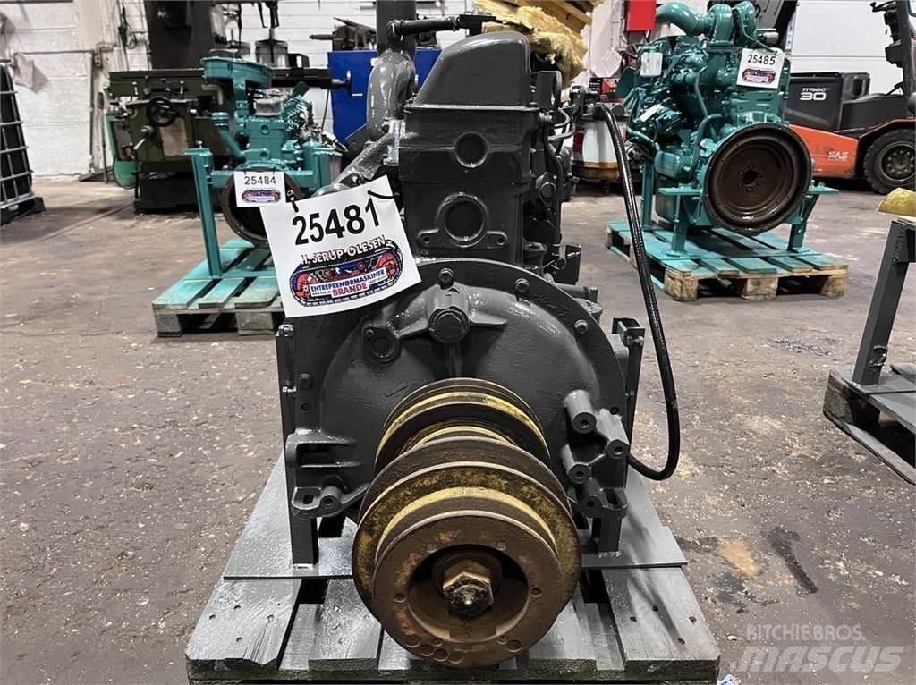 Ford 2715E motor エンジン