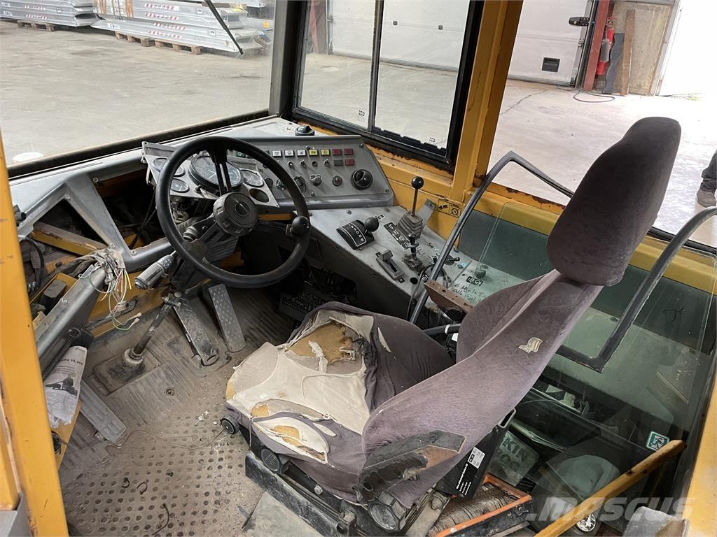  Førerhus ex. Volvo A25C その他部品