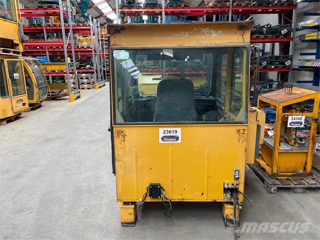  Førerhus ex. Volvo A35 その他部品