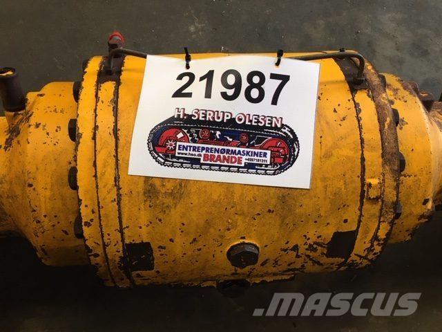  Frontaksel ex. JCB 414S アクスル