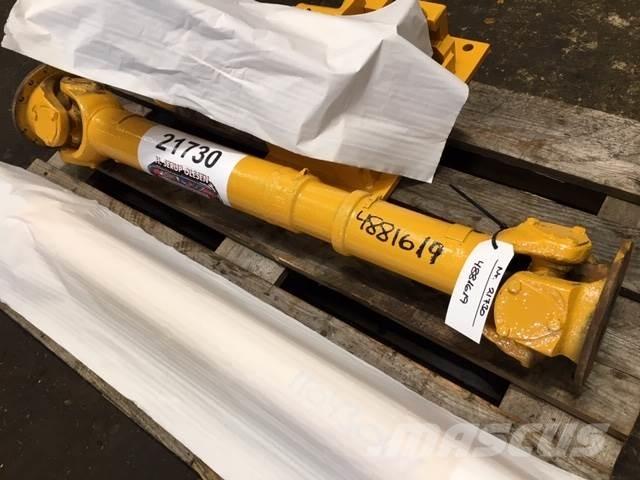  Kardan aksel ex. Volvo A30 その他部品