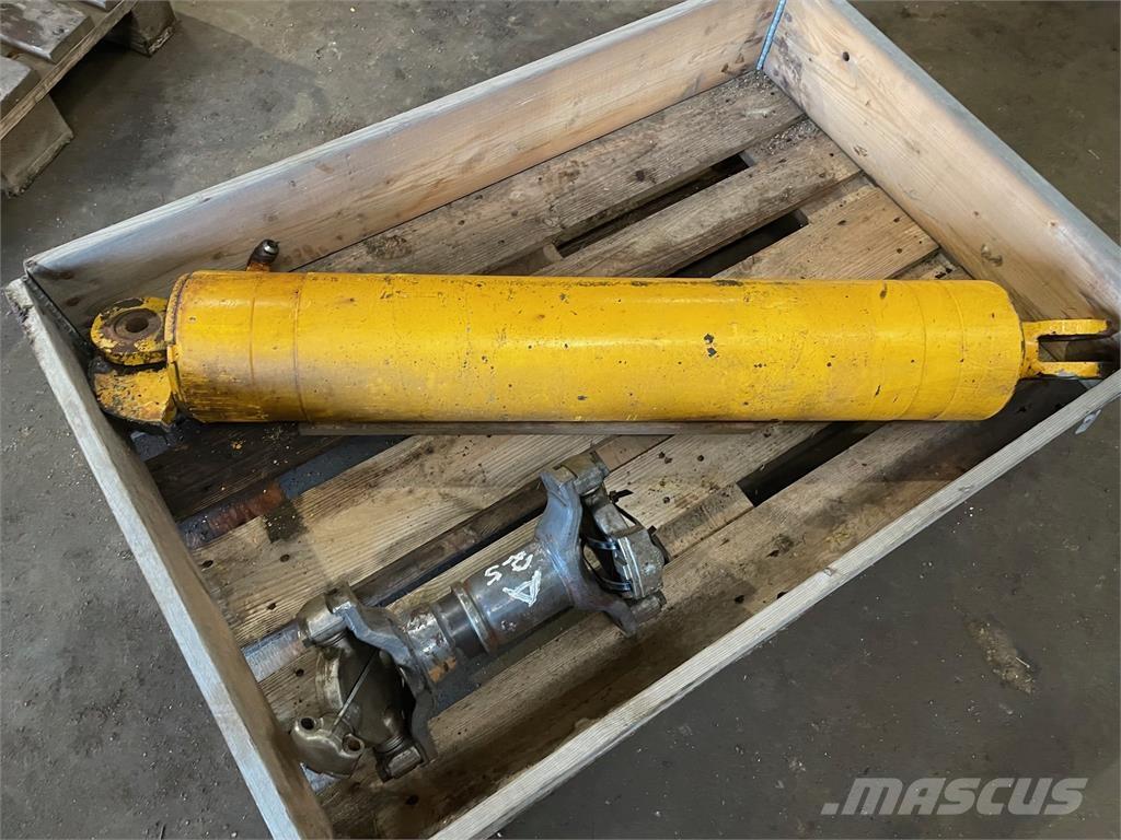  Kardan ex. Volvo A25 6x6 その他部品