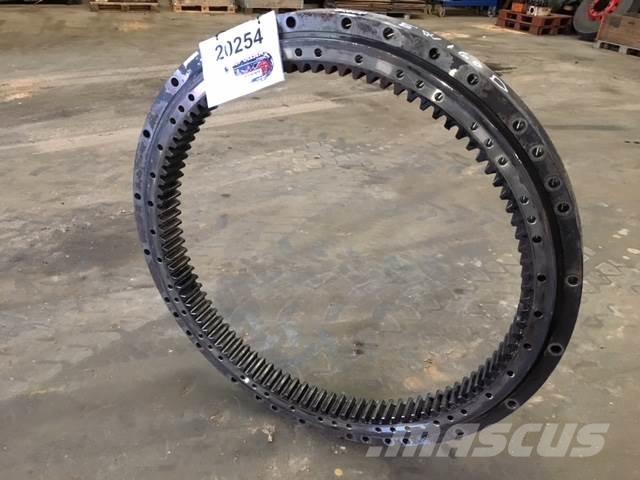  Krøjekrans ex. Volvo EW160D その他部品