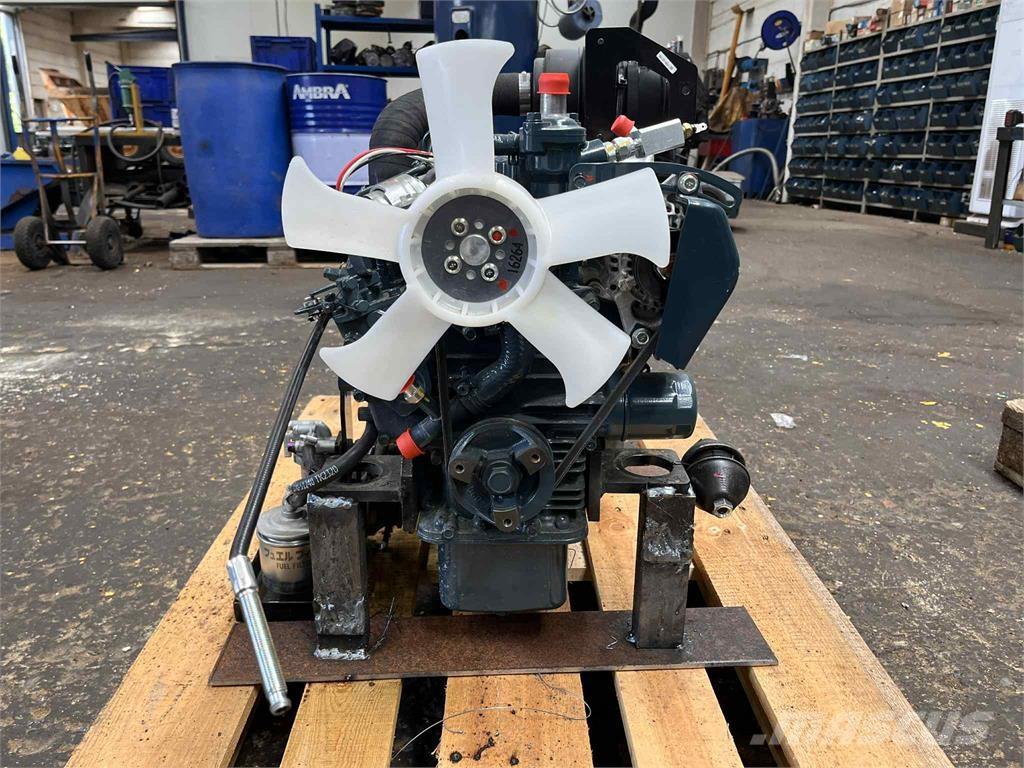 Kubota D902-EF07 motor エンジン