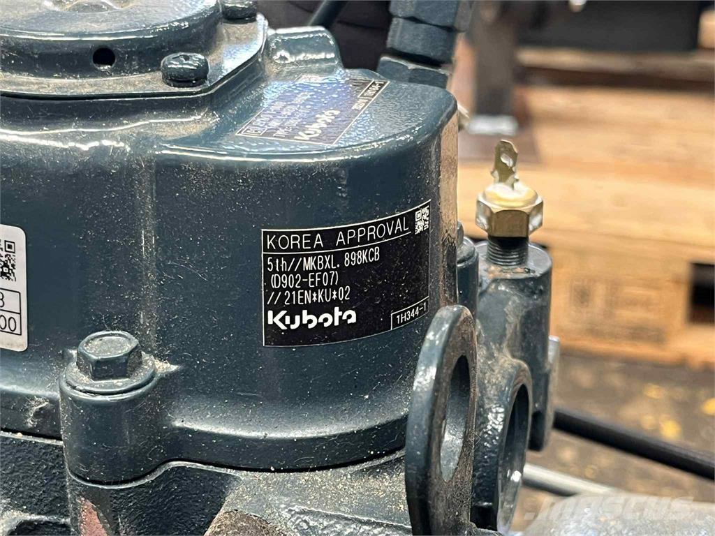 Kubota D902-EF07 motor エンジン