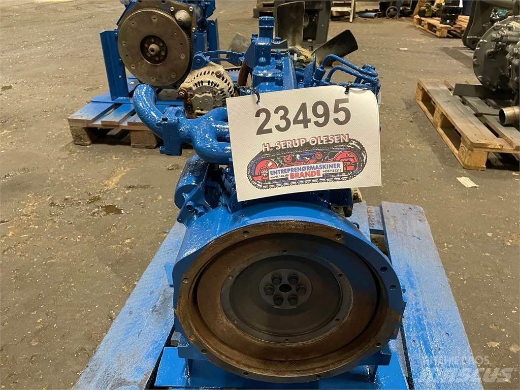 Kubota D905 motor エンジン