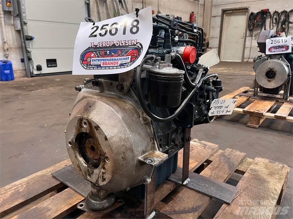 Kubota D905 motor エンジン