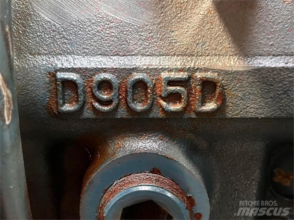 Kubota D905 motor エンジン