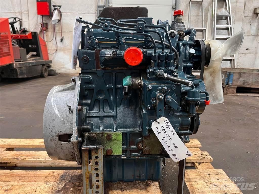 Kubota D905 motor エンジン