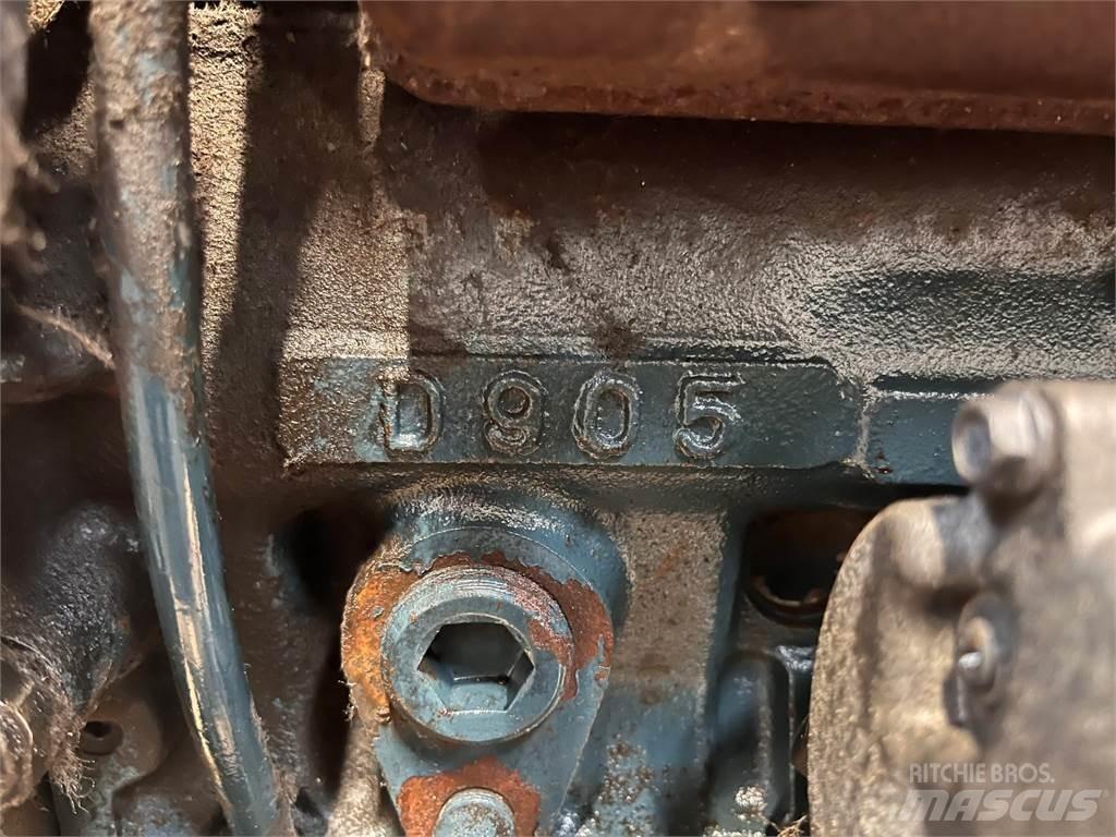Kubota D905 motor エンジン