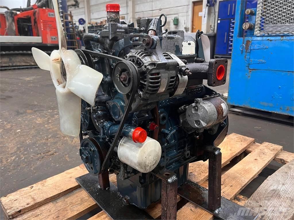 Kubota D905 motor エンジン