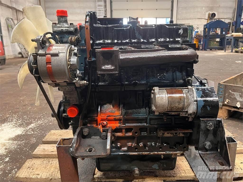 Kubota V2203 motor エンジン