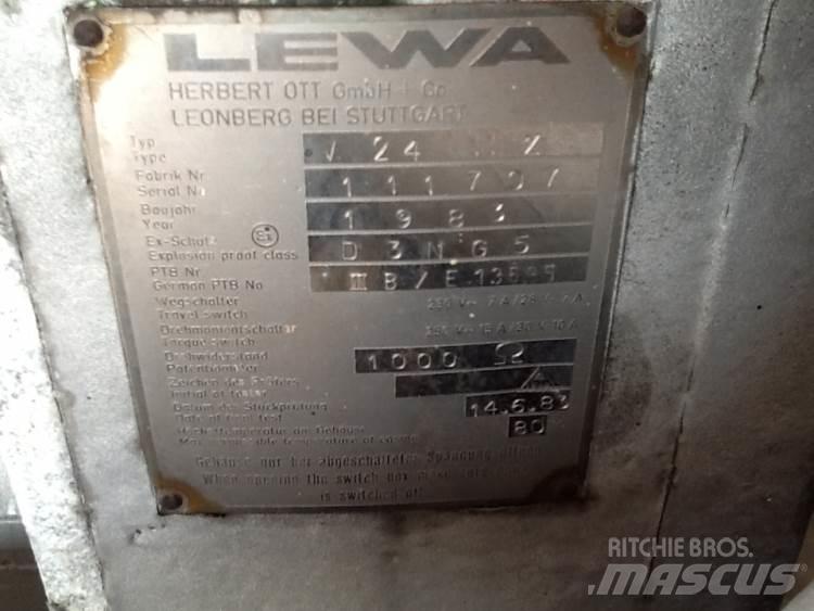 Lewa Type H4M1B pumpe ウォーターポンプ