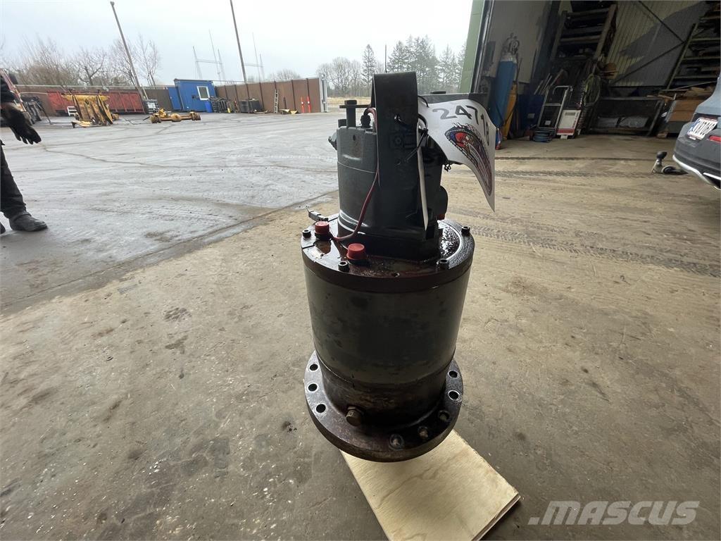 Liebherr R936NLC Krøjegear トランスミッション