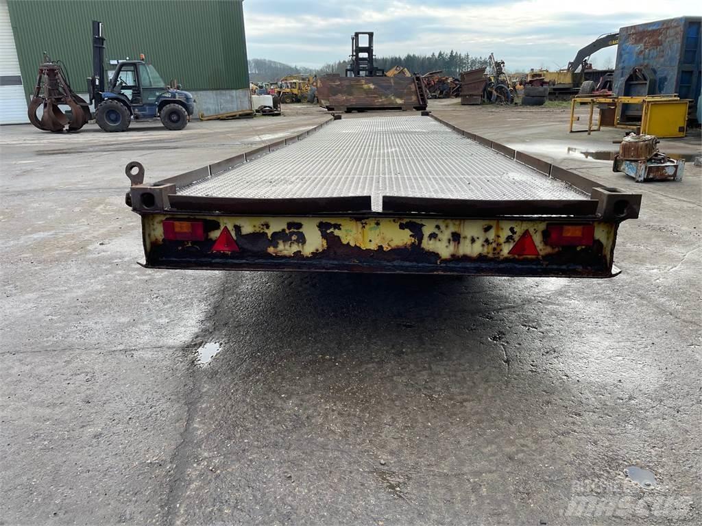 Mafi trailer 40 ft - 30 ton ローローダーセミトレーラー