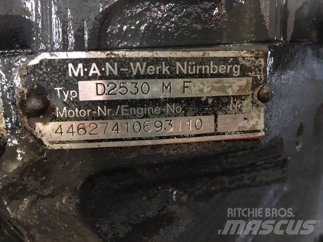 MAN D2530 MF motor エンジン