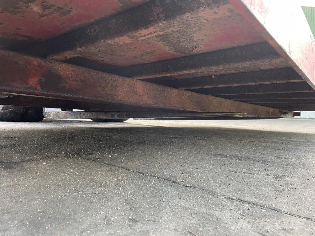  Maskintrailer med wirehejs ローローダーセミトレーラー