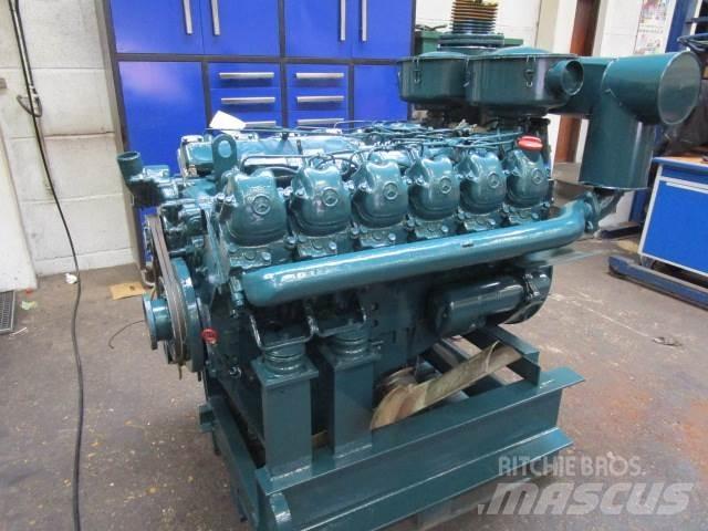 Mercedes-Benz V12 motor エンジン