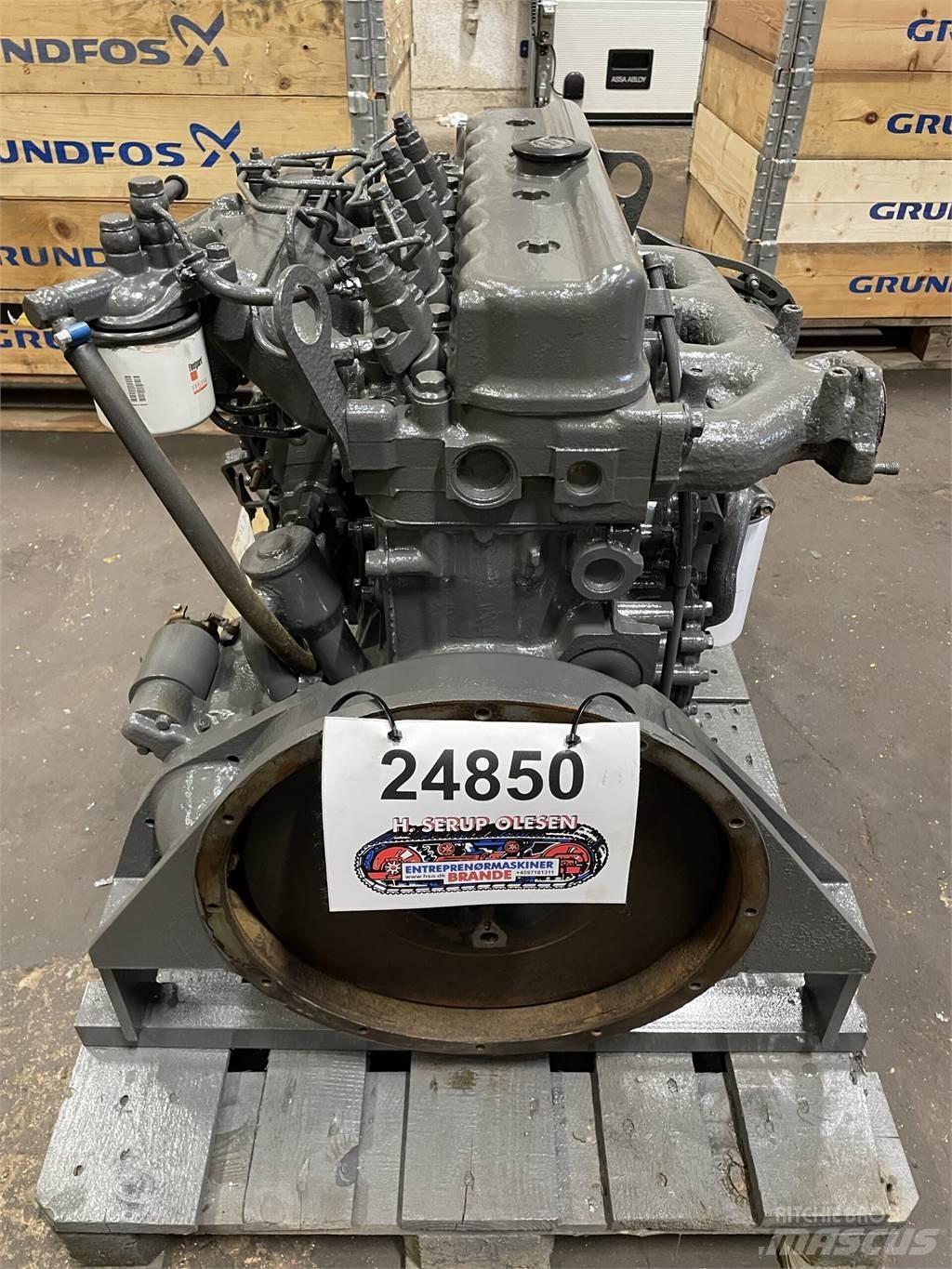 Nissan FD33 motor エンジン