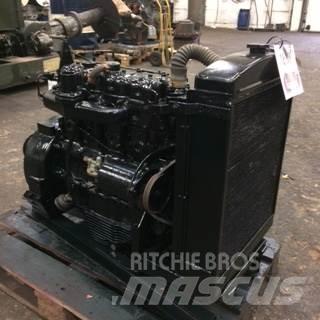 Perkins 4-154U motor エンジン