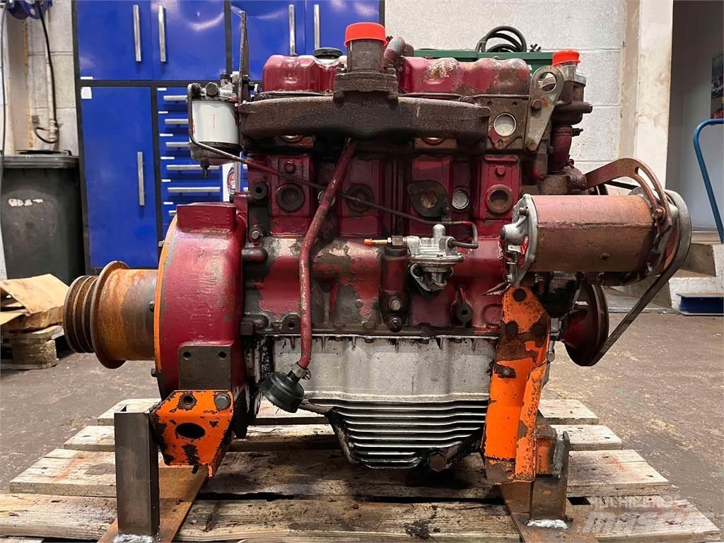 Perkins 4-154U motor エンジン