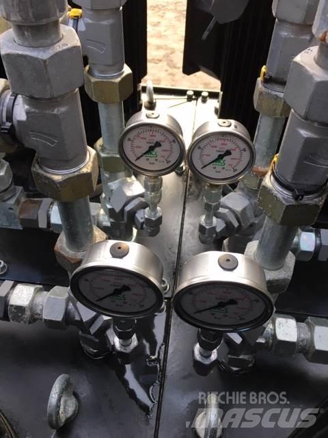 Powerpack - 4 x E-motor ディーゼル発電機