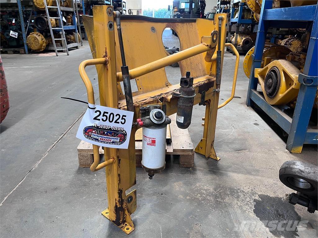  Ramme, Volvo L90E その他部品