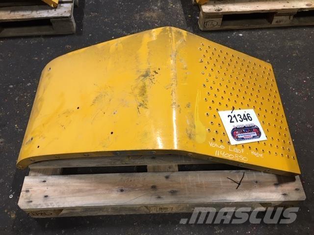  Skærm Volvo L120F, højre その他部品
