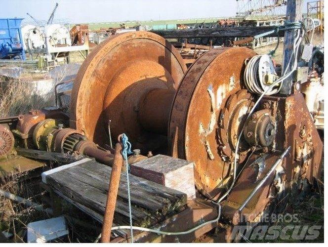  Spil - vægt ca. 7 ton ホイスト、ウインチ、エレベーター