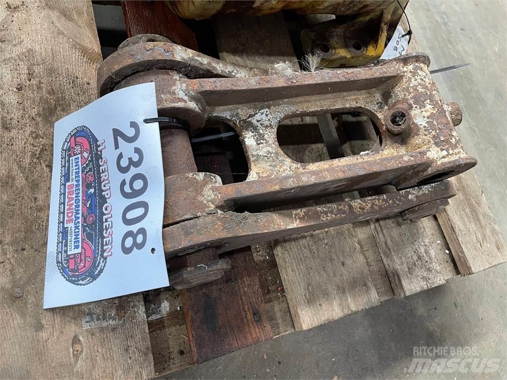Takeuchi TB070 Link Arm その他部品