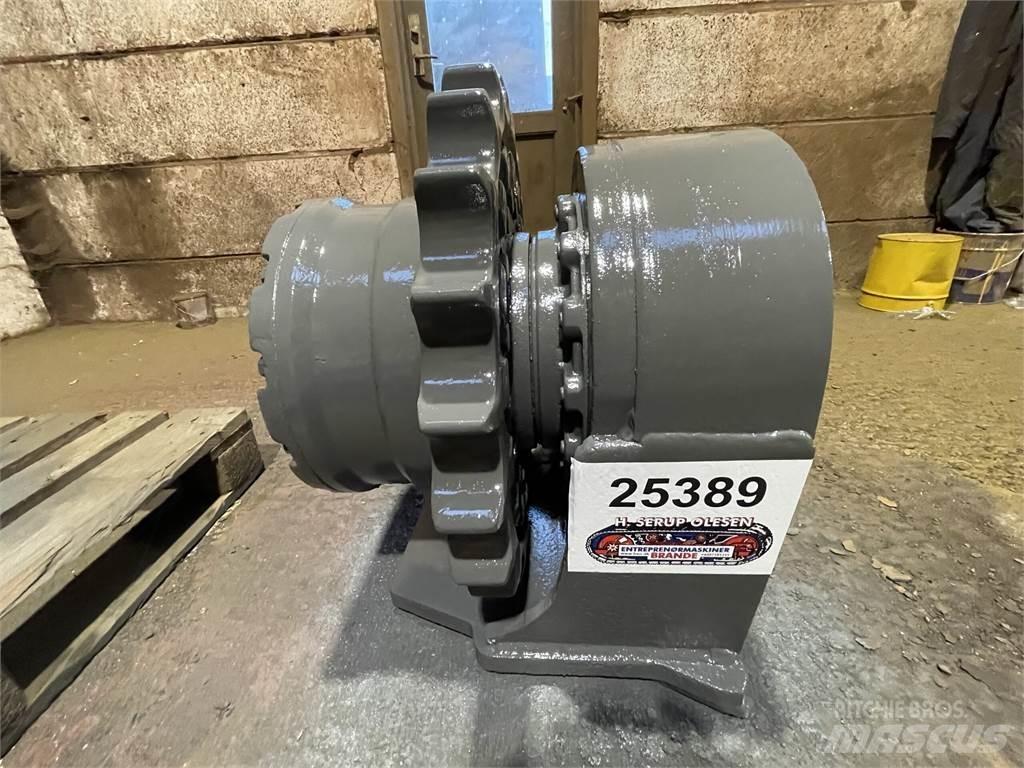 Takeuchi TB1140 Køregear トランスミッション