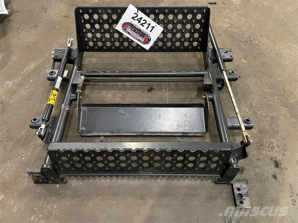  Trappe, Volvo Dumper その他部品