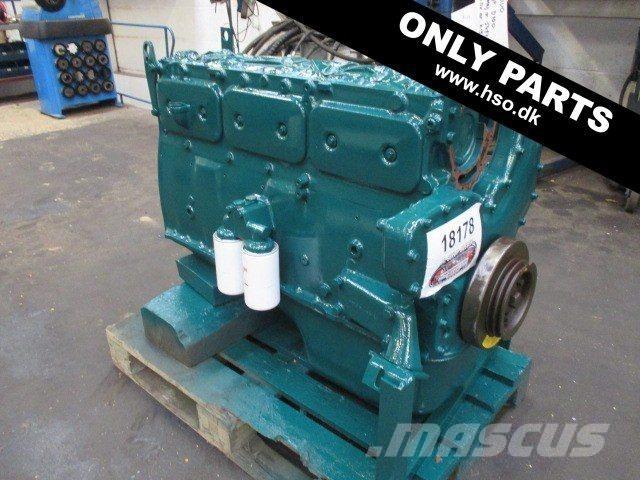 Volvo D100 short blok エンジン