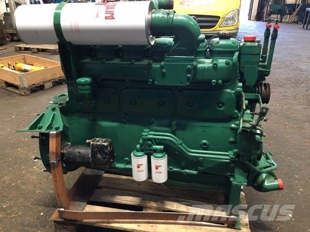 Volvo D100B motor エンジン