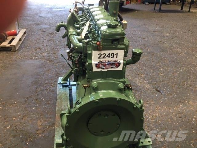 Volvo D100B motor エンジン