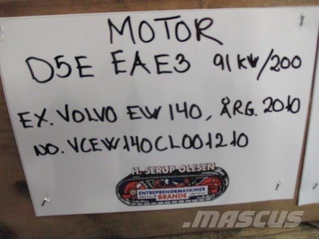 Volvo D5E EAE3 motordele エンジン