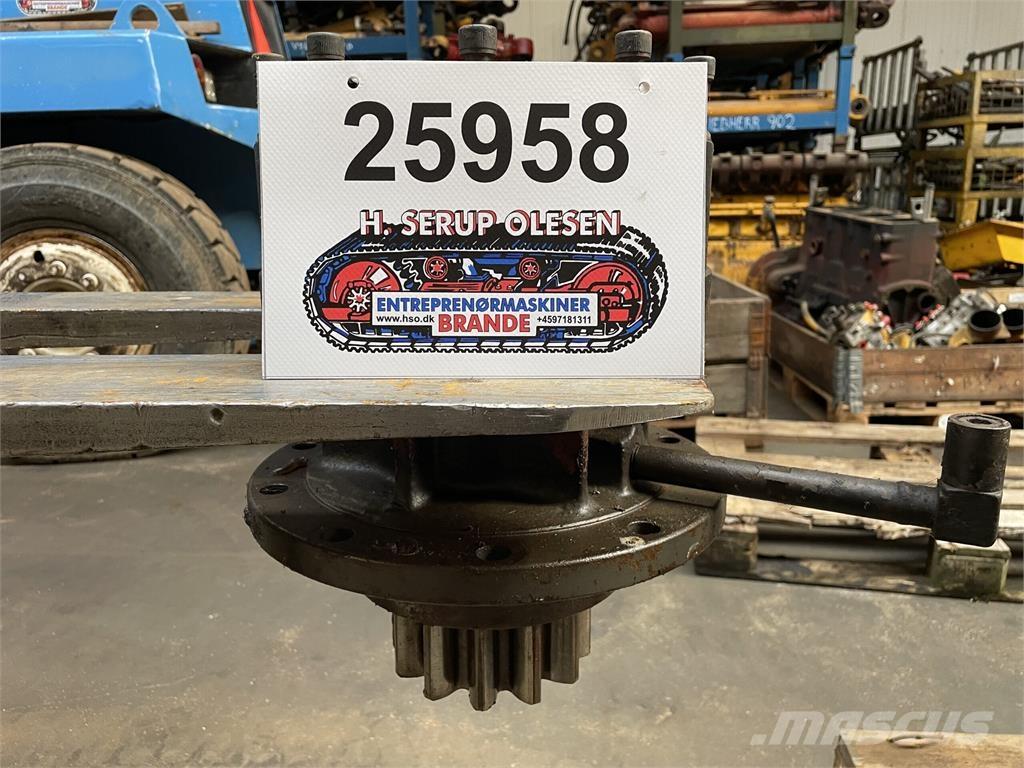 Volvo EC140LC krøjegear 油圧機