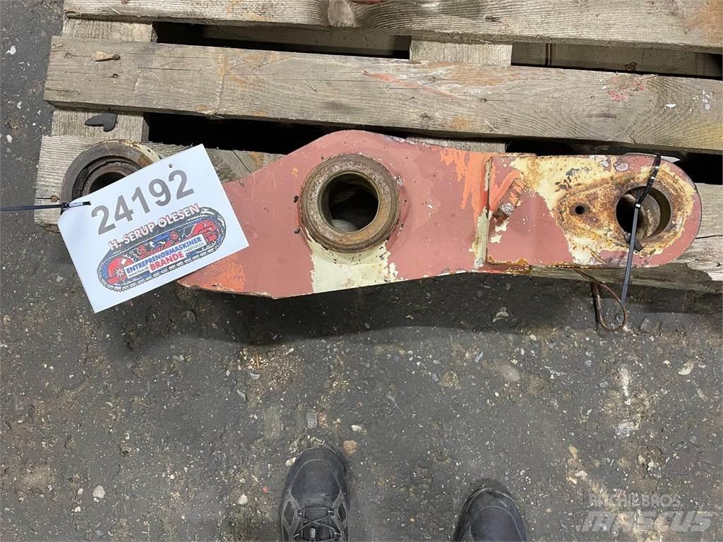 Volvo L120 Link Arm その他部品