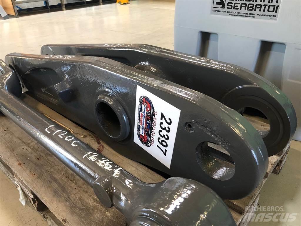 Volvo L120C Link Arm その他部品