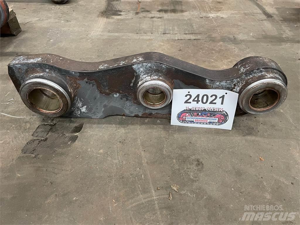 Volvo L120E Link Arm その他部品