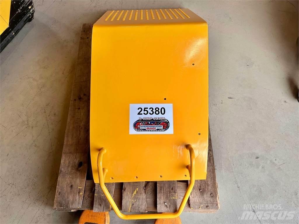Volvo L120F bagskærm その他部品