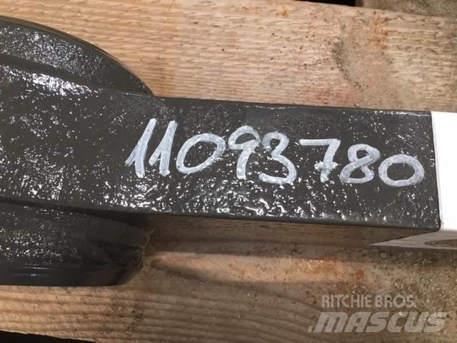Volvo L180E Link Arm その他部品