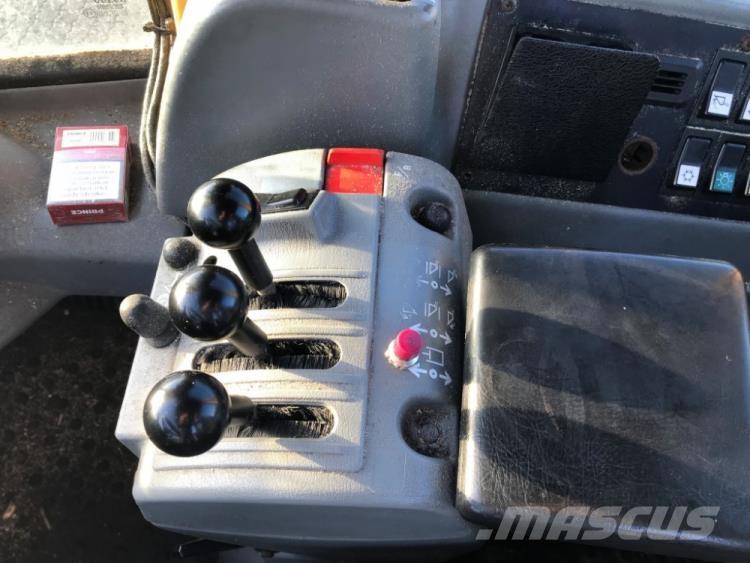 Volvo L180E til ophug ホイールローダー・タイヤショベル