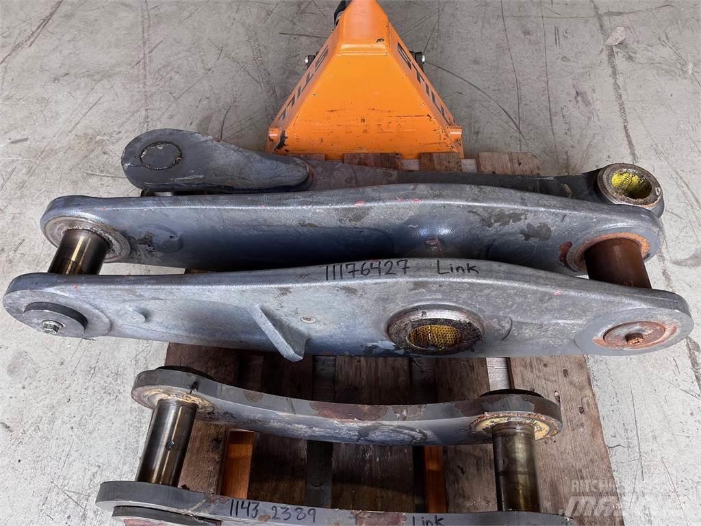 Volvo L60H Link Arm その他部品