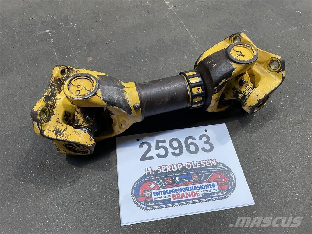 Volvo L70B kardan bagaksel その他部品