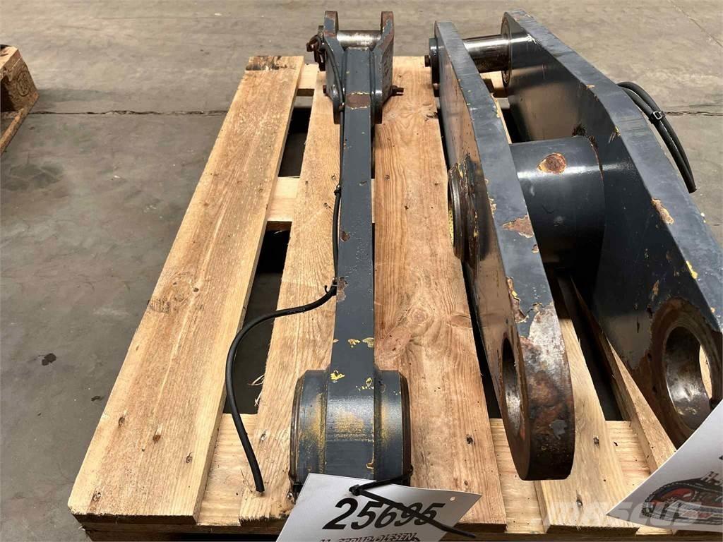 Volvo L70B Link Arm その他部品
