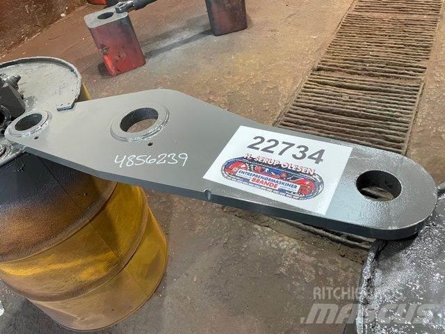 Volvo L90B Link Arm その他部品