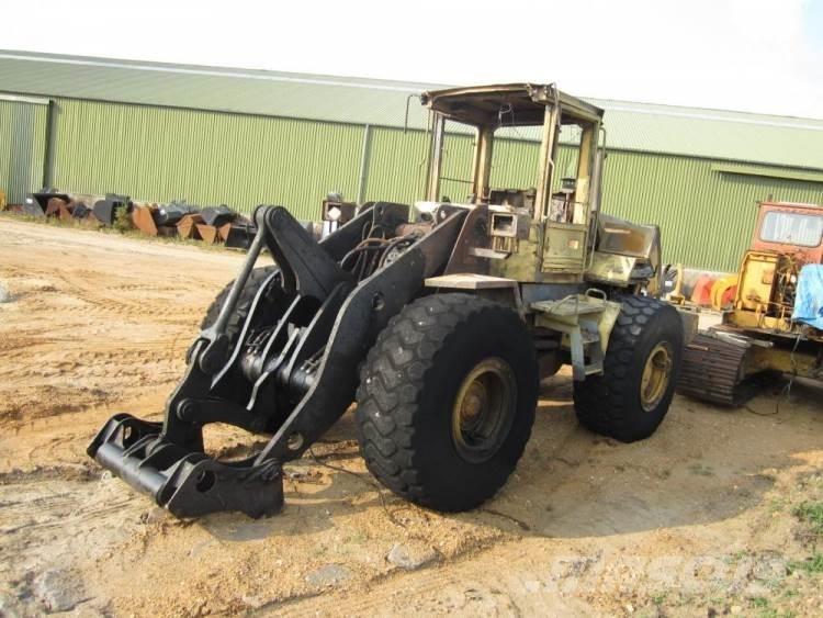 Volvo L90C til ophug ホイールローダー・タイヤショベル